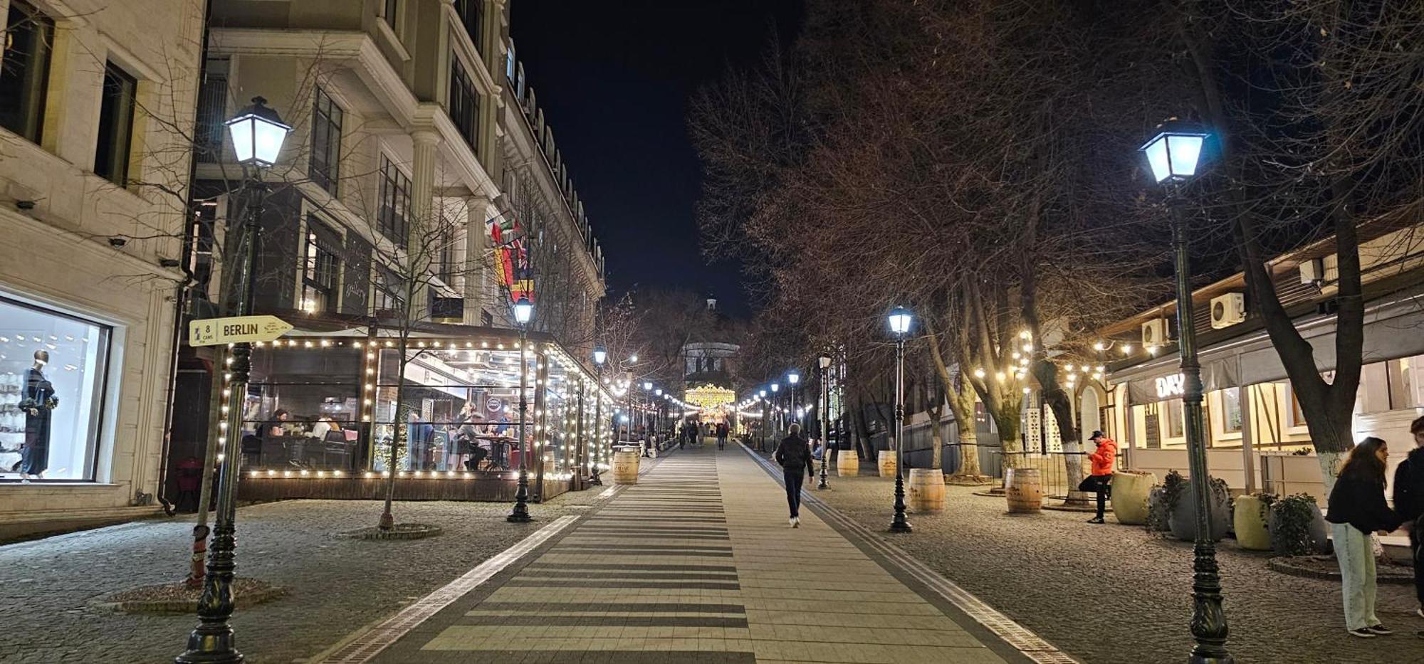 All New And Cozy Apartment In The Silence Center Chisinau Exterior foto